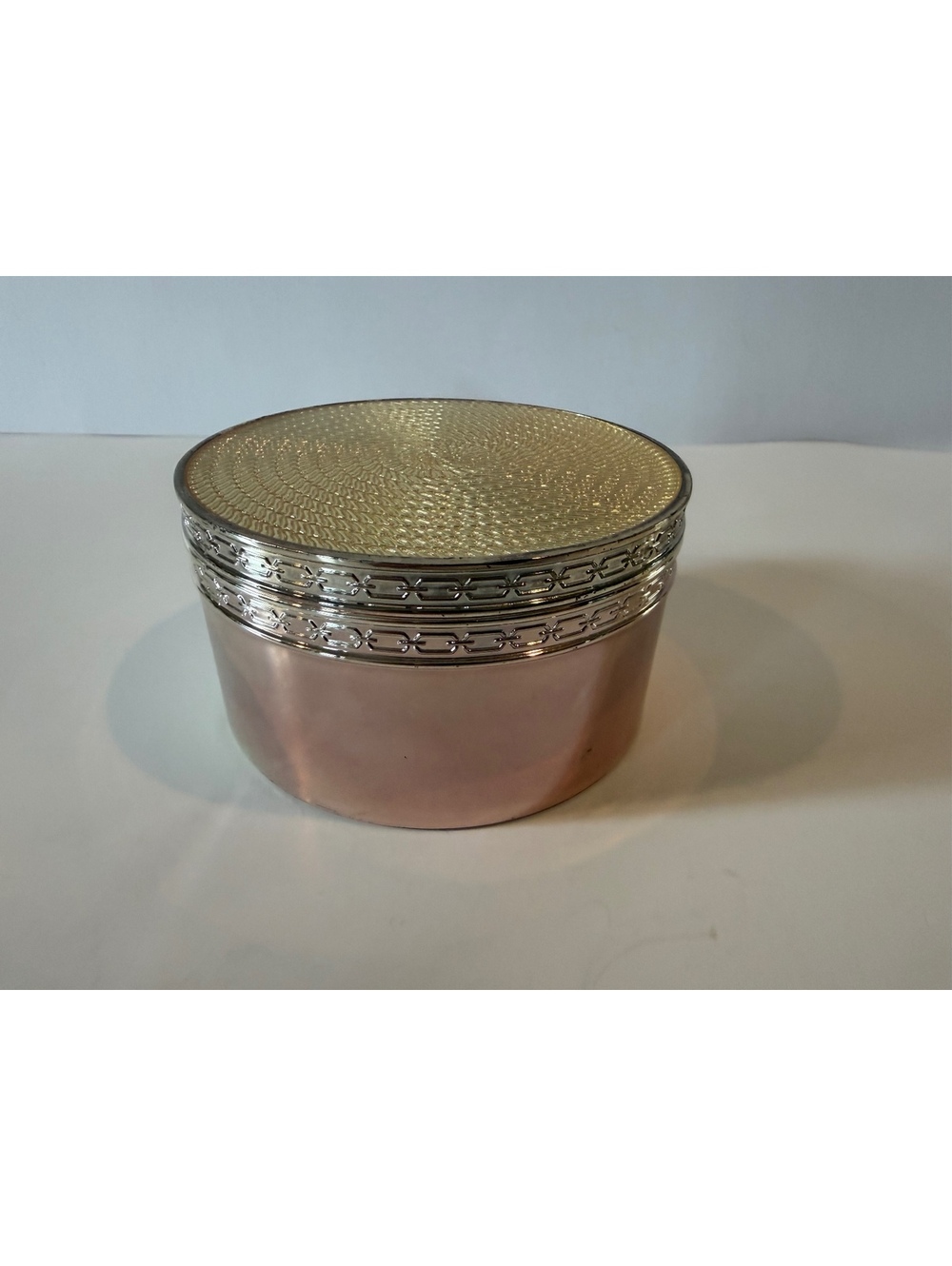Vera Wang Wedgwood Silver Tone Trinket Box Gold Tone Lid Velvet Lined